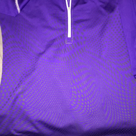 Nike Pro purple 1/2 Zip - Picture 2 of 3